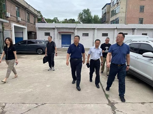 荣耀体育网页版党委书记、董事长杜志国在晋中分公司调研